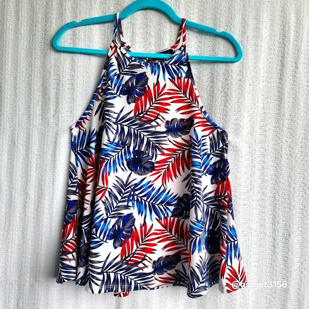 NWOT  ECLIPSE FLORAL PRINT HALTER TOP RED/WHITE/BLUE KEYHOLE BACK - SIZE…